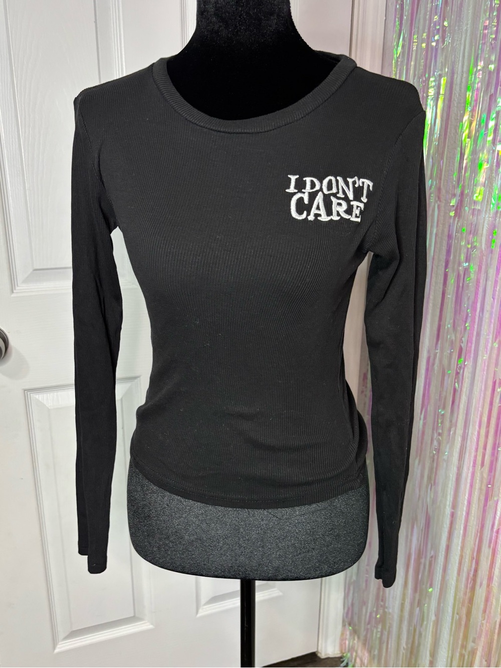 On Fire Black Long Sleeve Tee with 'I DON'T CARE' Embroidered Graphic Sz L